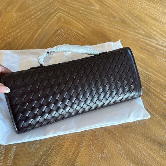 Evening Clutch Bag for Women with Detachable Chain - Picture 8 of 8